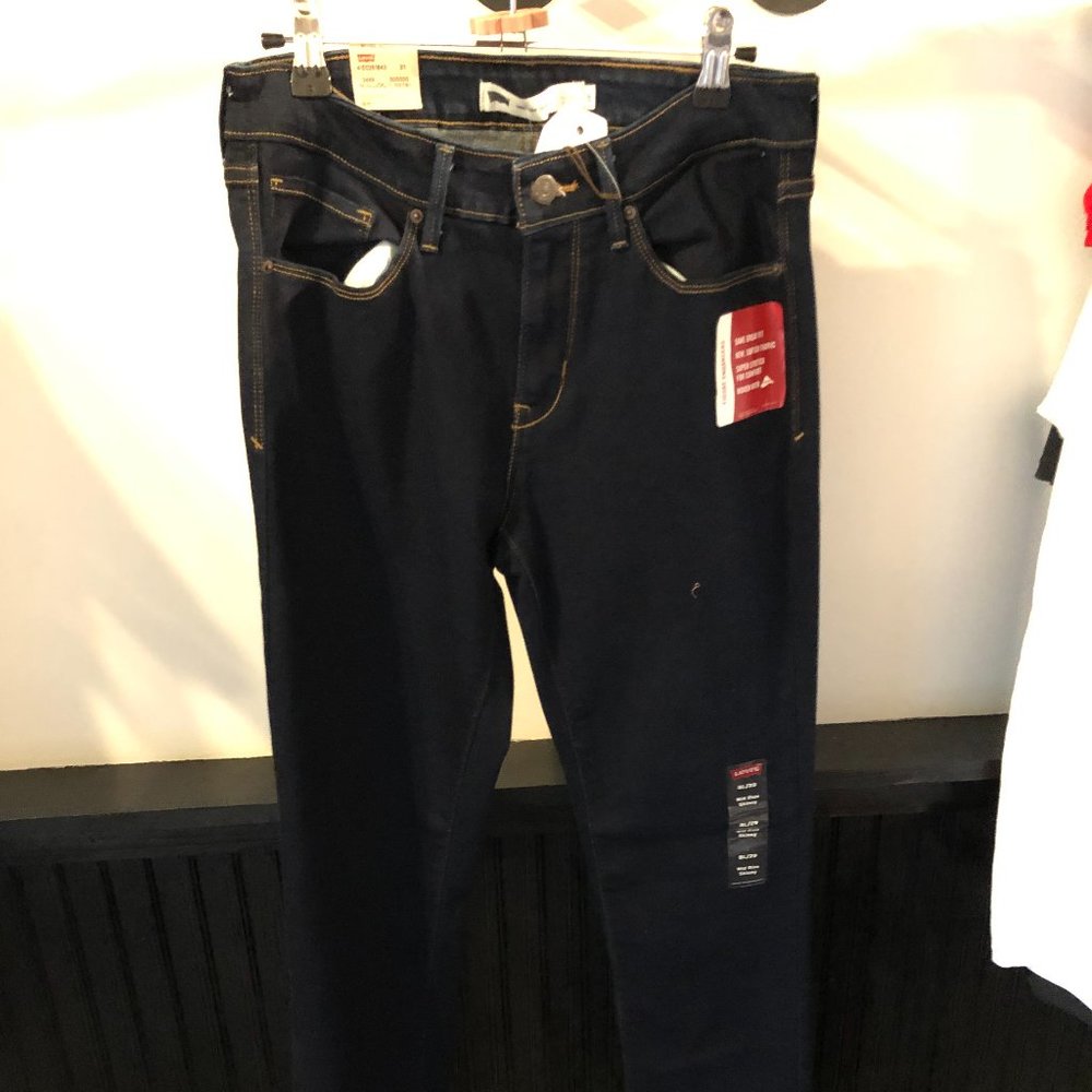 Levi's Classic Mid Rise Skinny Jean
